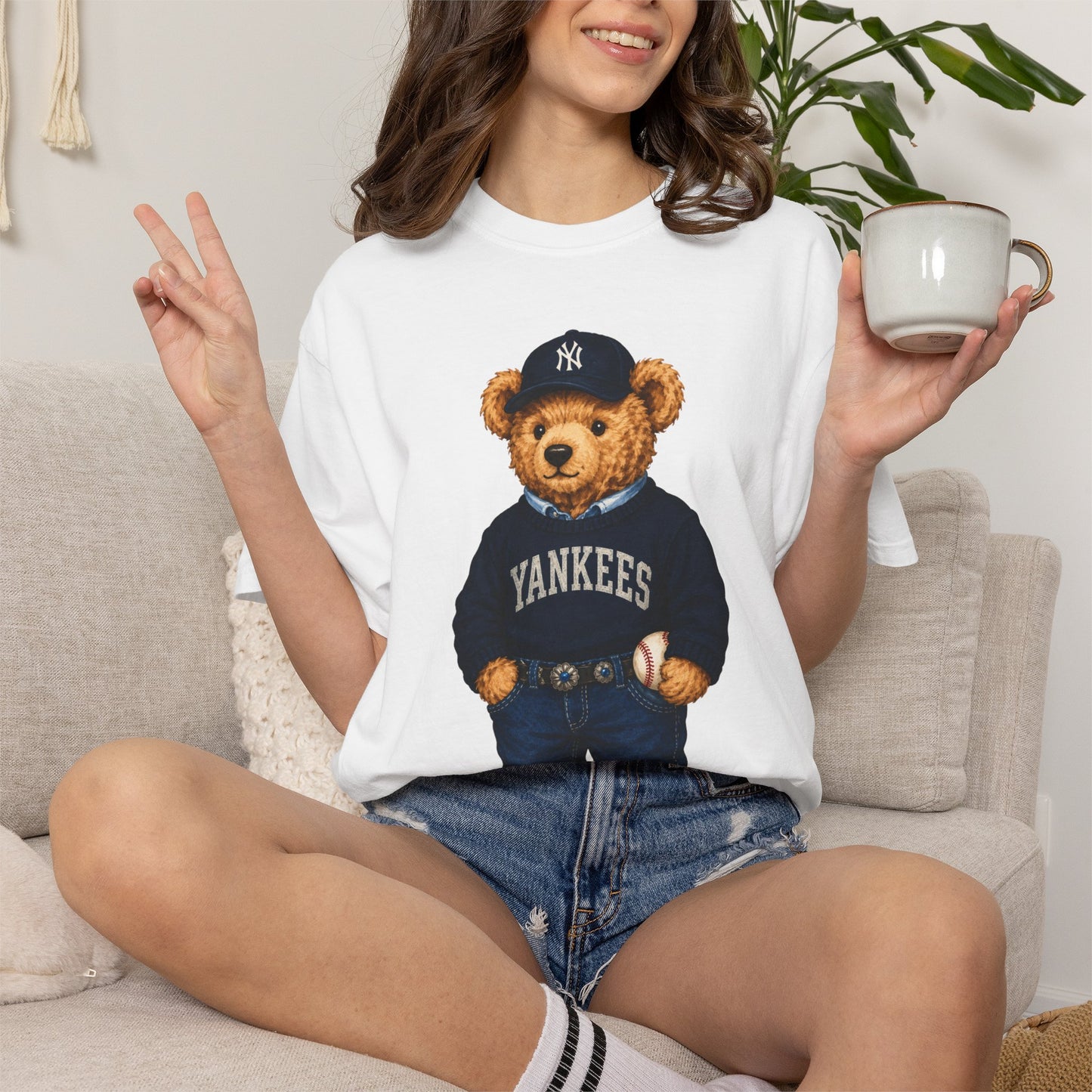 Vintage Preppy Teddy Bear Tee - New York Baseball Edition