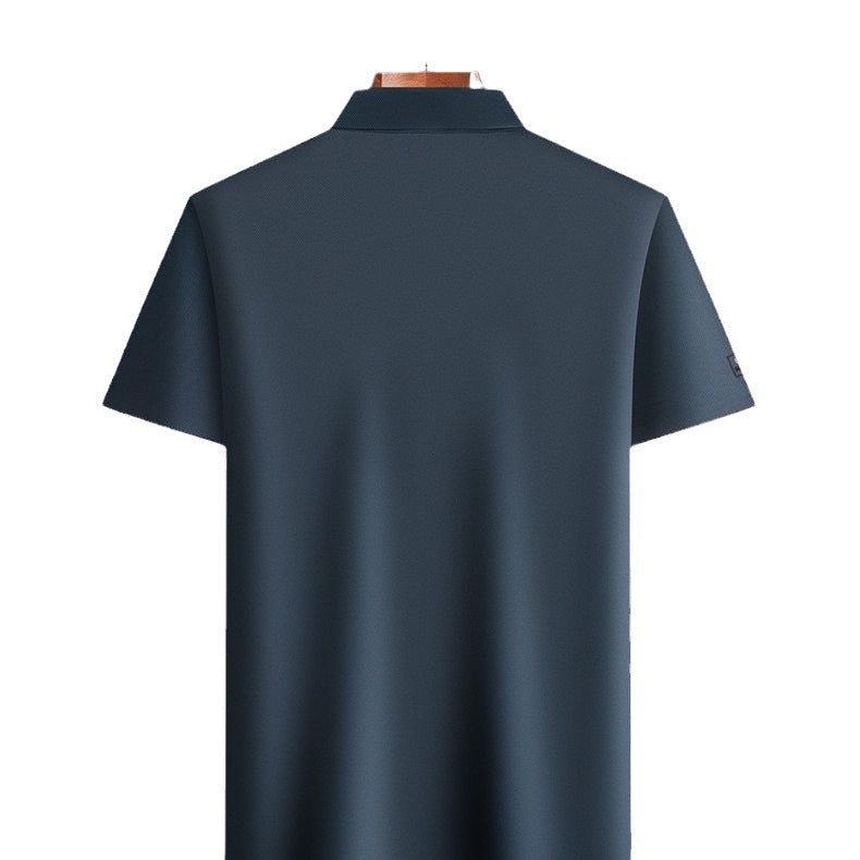 Véneto: Polo de corte musculoso