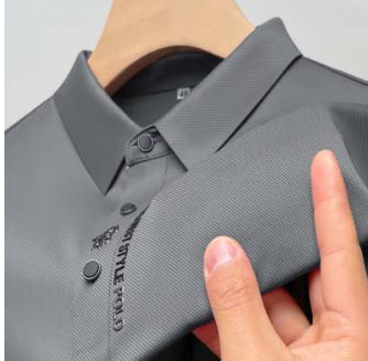 Véneto: Polo de corte musculoso