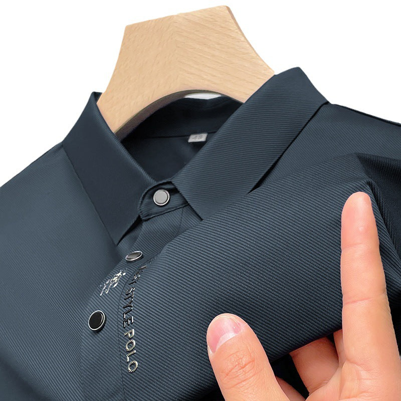 Véneto: Polo de corte musculoso