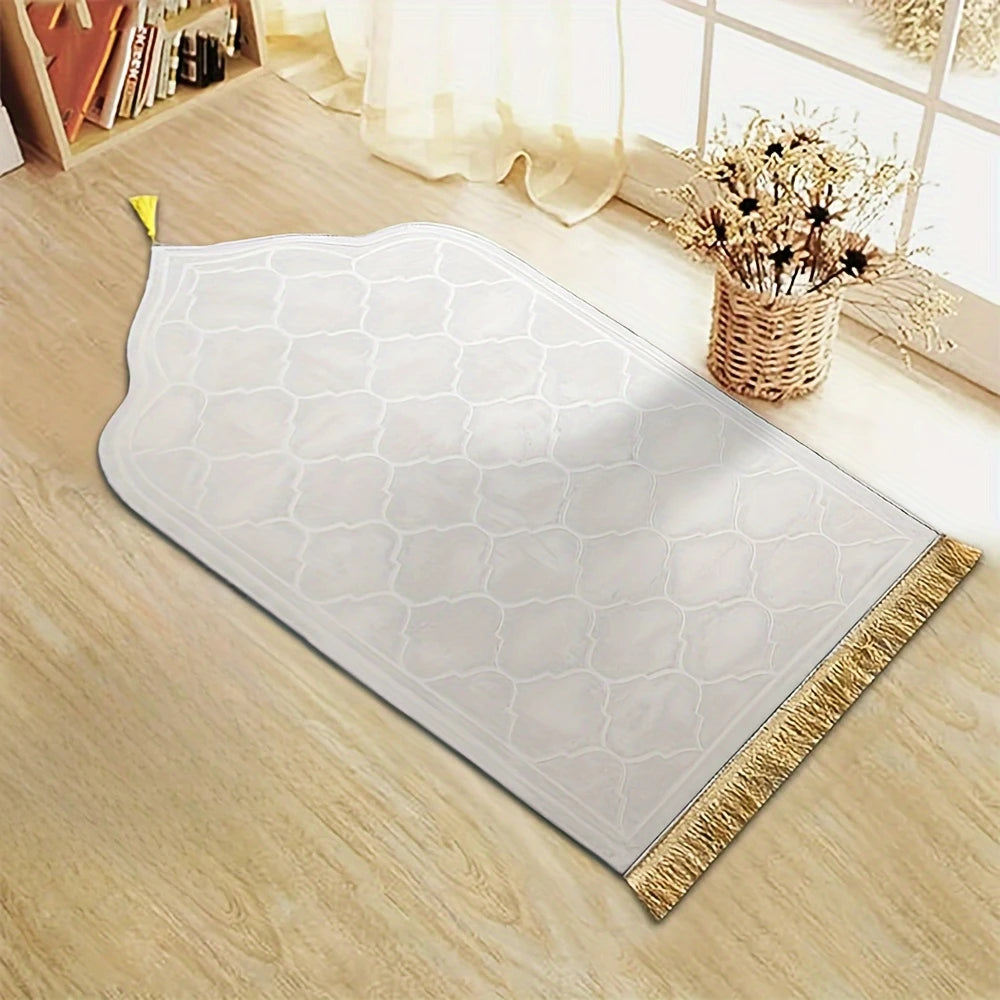 66cm x 116cm / White