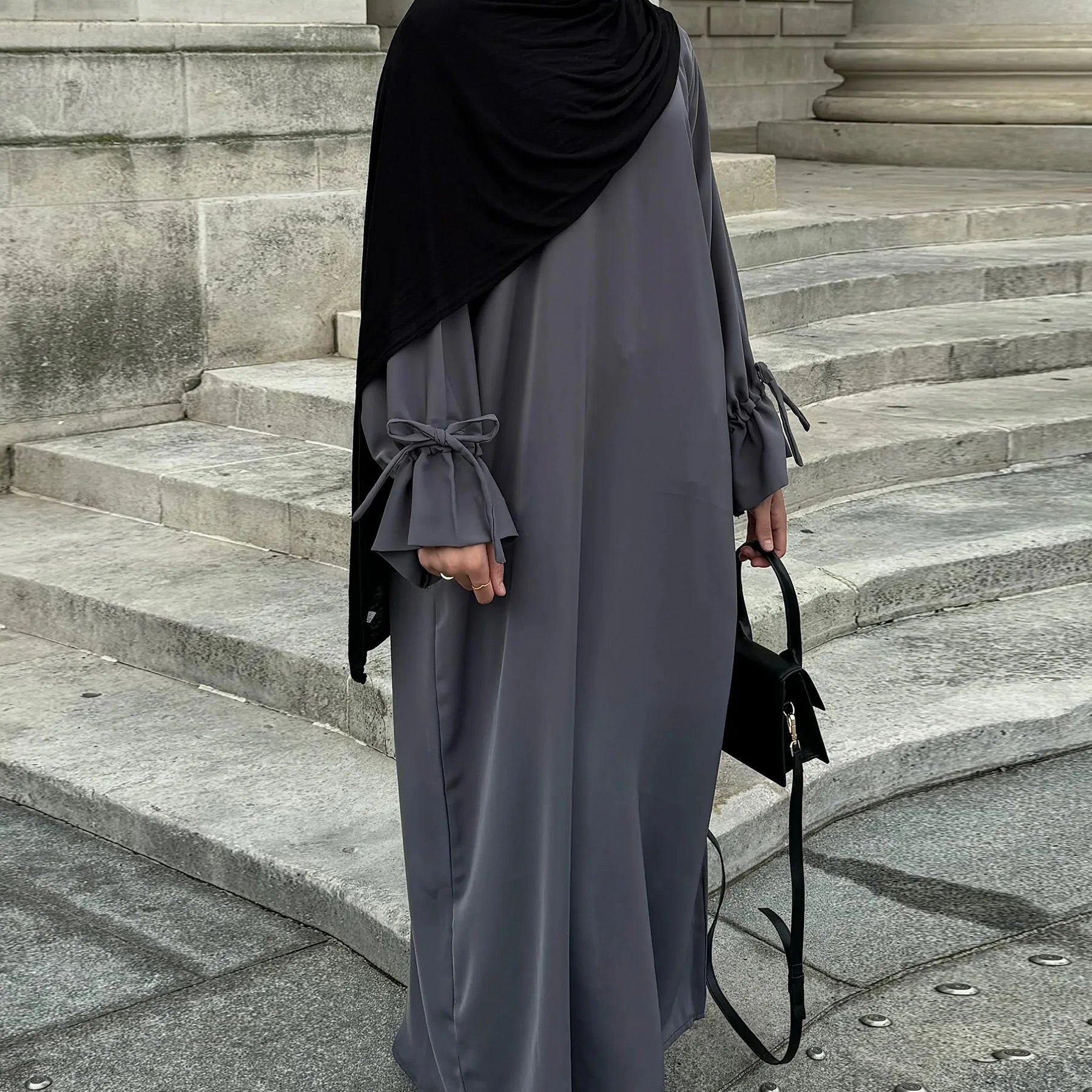 Elegant Ramadan Abaya 2025 | Dubai-Inspired Modest Muslim Women’s Dress